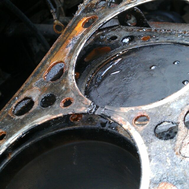signs_of_a_blown_head_gasket signs_of_a_blown_head_gasket